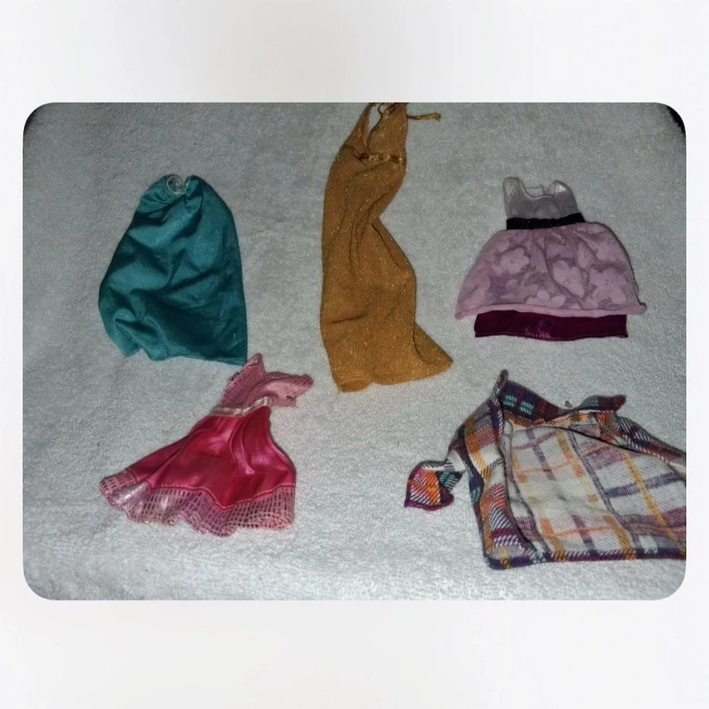 Lot of‎ Barbie Doll Dresses & Skirts Outfits Multicolor Fashion Set